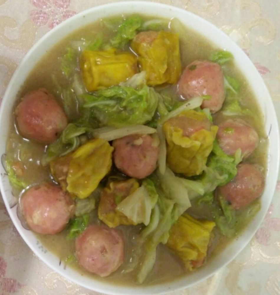 【萌宝冬日美食盛宴 丸子炖白菜